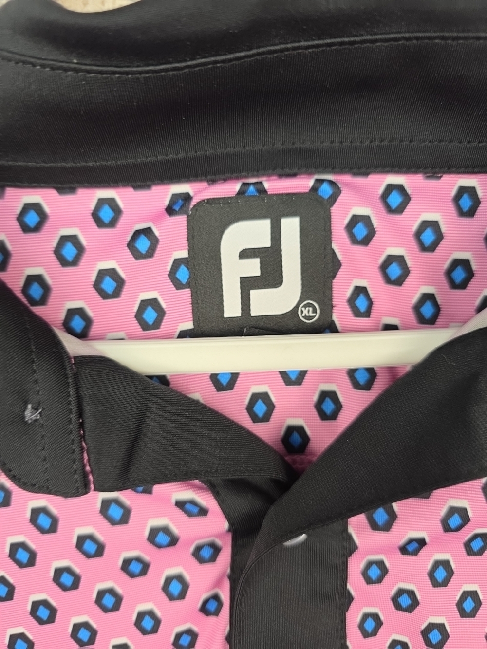 Men's Pink Patterned Short-Sleeve Polo with Black Collar FootJoy 3XL Golf - Picture 3 of 11